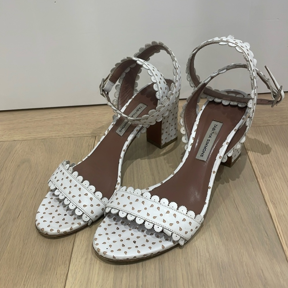 Tabitha Simmons White Ankle Strap Pump 37